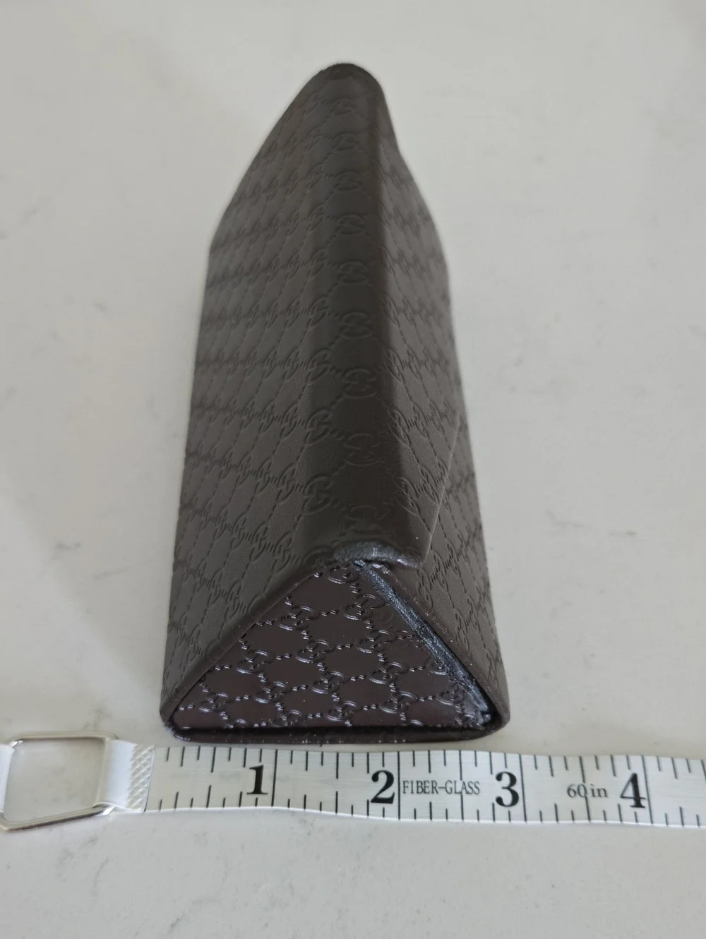 GUCCI Embossed GG Sunglasses Case.. Drk Expresso Brown Tri-fold